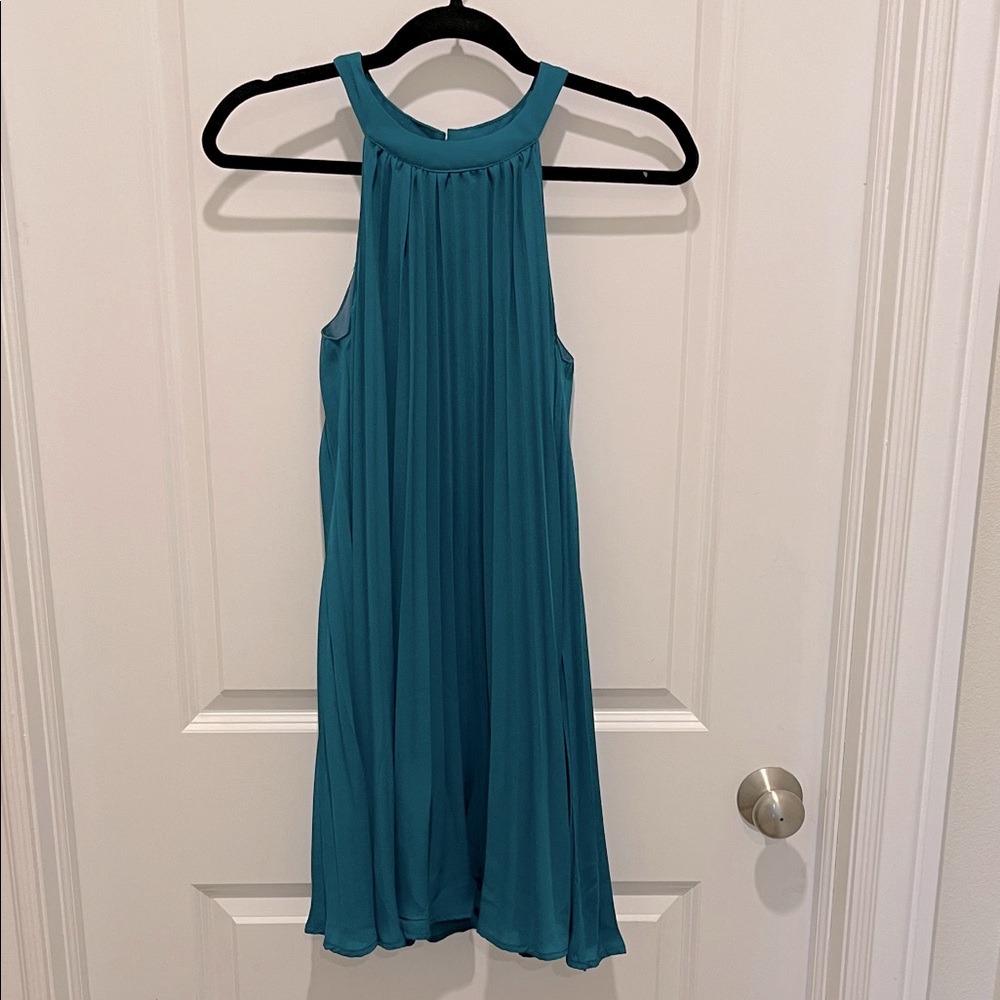 Teal Sleeveless Pleated Dress